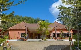Andasibe Cyperus Hotel